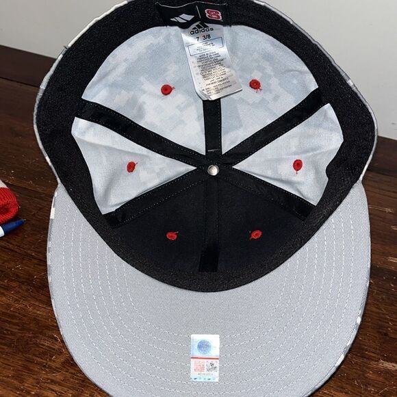 New Digital Digi Camouflage Camo Military NC State Wolfpack Baseball Cap Hat - Picture 5 of 5